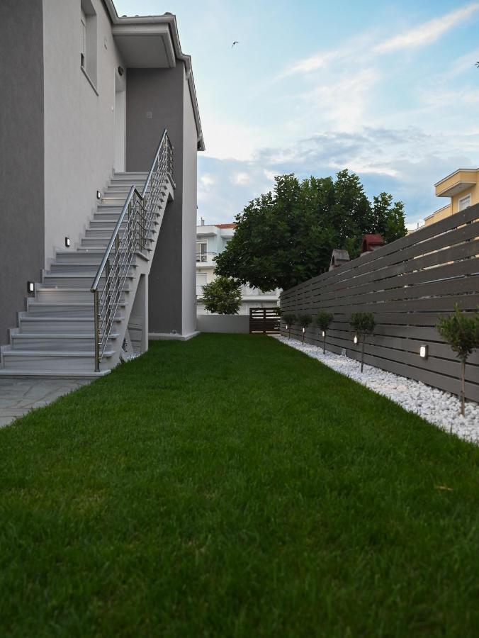 Faidra Apartments Nea Peramos  Exterior photo